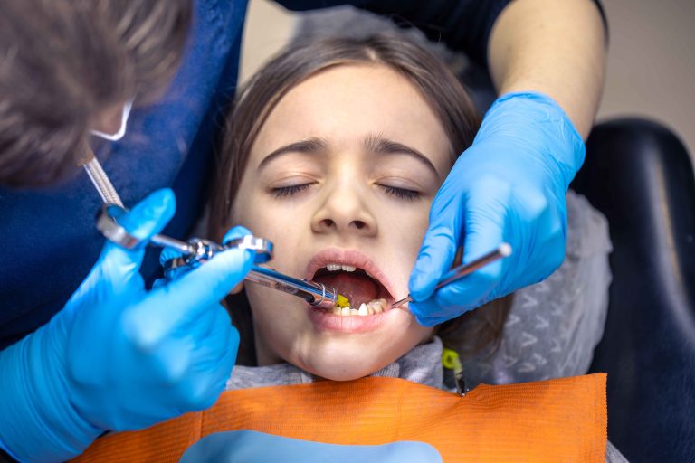 Teeth Surgery Vs Tooth Extraction: What Is The Difference?
